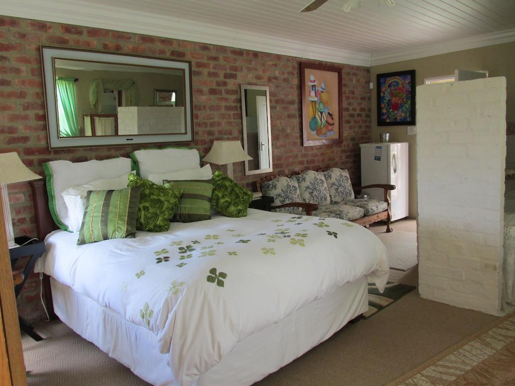 Oceanview Guesthouse Struisbaai Bilik gambar