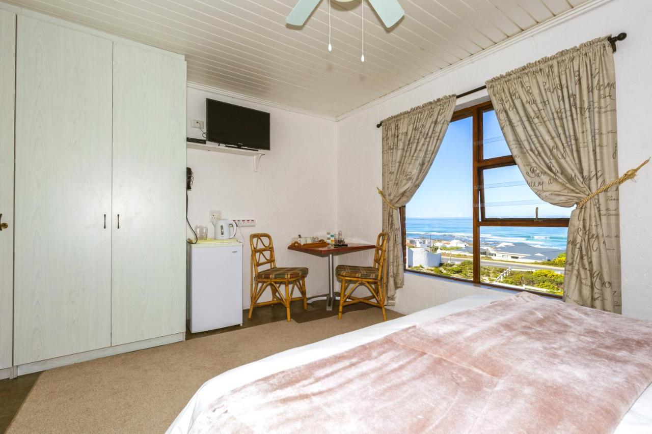 Oceanview Guesthouse Struisbaai Luaran gambar